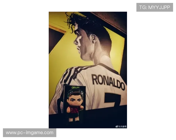 足球天王C罗经典瞬间素描艺术作品展现他的无限魅力与运动精神