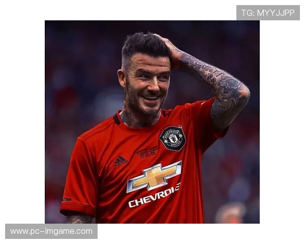 足球解说女球星头像图片展现魅力与风采的精彩瞬间 足球解说女球星头像图片展现魅力与风采的精彩瞬间